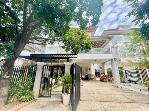 វីឡាឃ្វីនសម្រាប់លក់ នៅក្នុងបុរីប៉េងហួតបឹងស្នោរ | Villa Queen for Sale in Borey Penghouth Boeung Snor