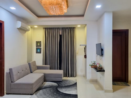 2-4Bedrooms Serviced Apartment for rent near Toul Kork market