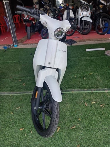 honda cup សេរី​ខ្ពស់​ ឆ្នាំ​2025​ គុណភាព​ល្អ​ តម្លៃ​950$ វ៉ៃ​ដូរ​បាន​