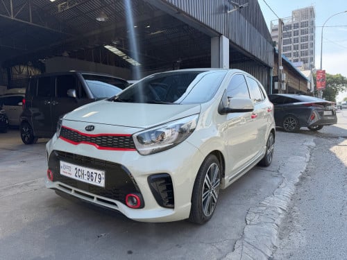 Kia Morning 2017 GTline full option ទេីបវ៉ៃដូរបាន