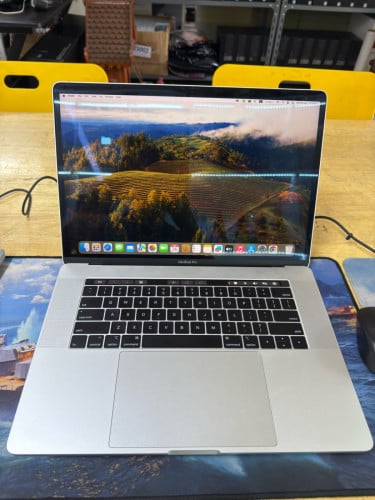 MacBook Pro 15inch 2018