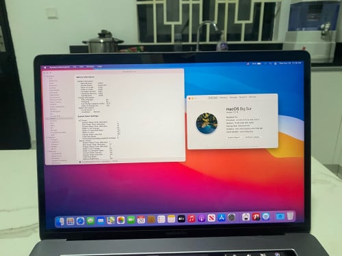 MacBook Pro 2018 15inch Core I7 16G 512G
