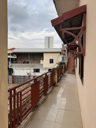 Plot Land With 3 Houses Sale In Urgent