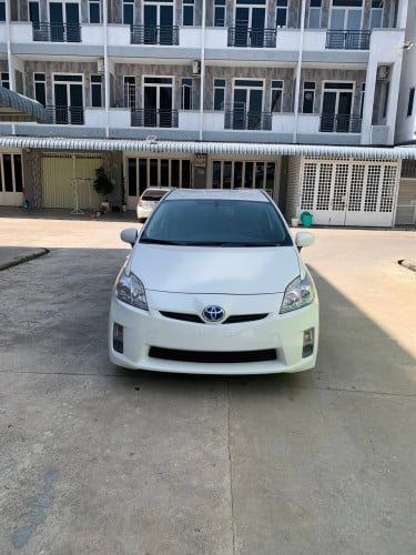 Prius 2011 option 2