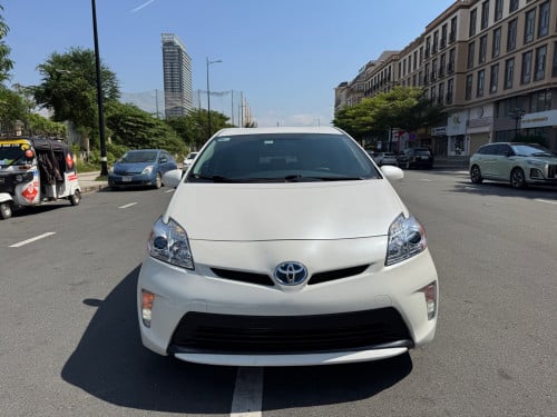 Prius 2014 Option 2 ក្រដាសពន្ធ Auto check 83