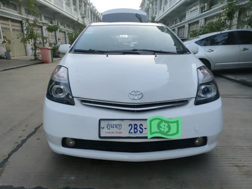 Pruis 09 full ឡានស្អាតអត់បុកអត់ប៉ះ