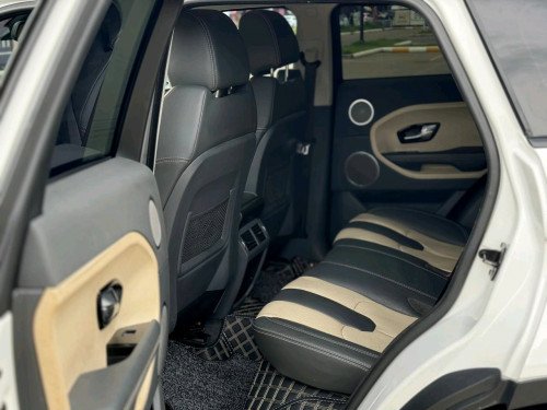 Range rover : rental 900$