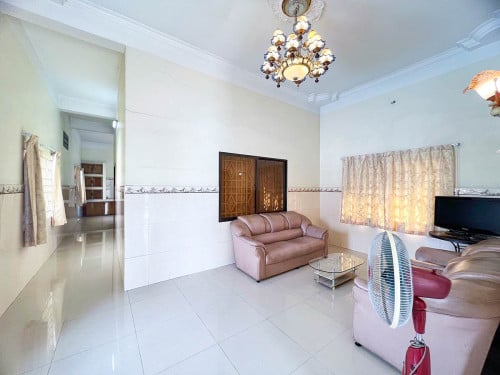 Two bedrooms apartment for rent in BKK3 area