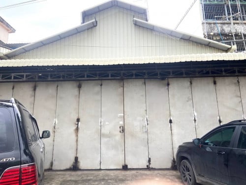 Warehouse for Rent and Sale on Road 271