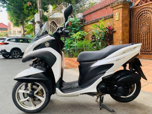 YAMAHA TRICITY 2015 Japan 125cc