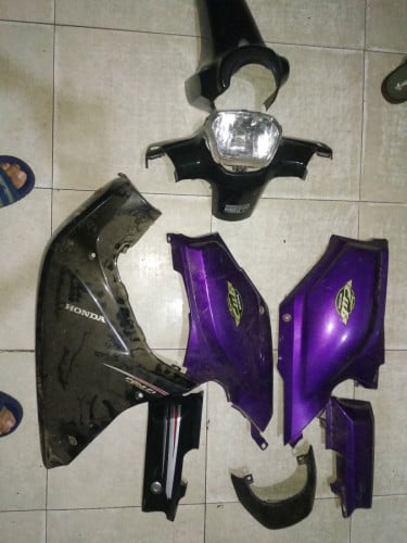 លកកាប់សាច់់កាបាំងម៉ូតូសង់បុិច