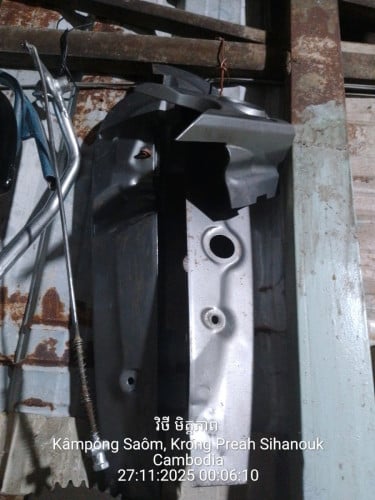 លក់សាក់សុី(សុីរូសសុីន)មួយឈុតមានគំរបច្រវាក់ក្រោយមុខនឹងសាក់សុីនៅថ្នីស្អាតគុណភាព៩៥%ភាគរយ