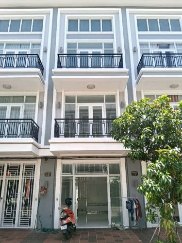 ផ្ទះជួល