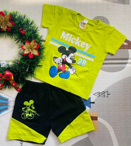 ឈុតយឺត ក្មេងប្រុស