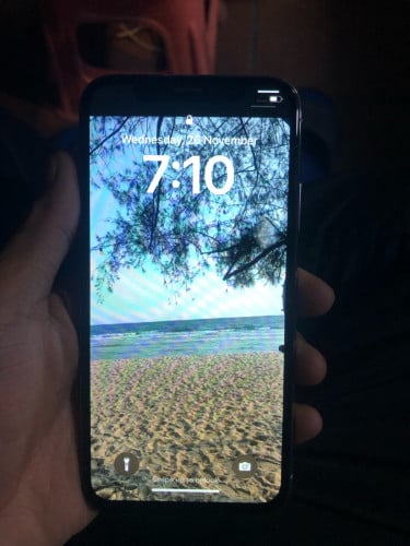 ប្រើផ្ទាល់ខ្លួនបែកតែកាម៉ារ៉ាមុខ iPhone x