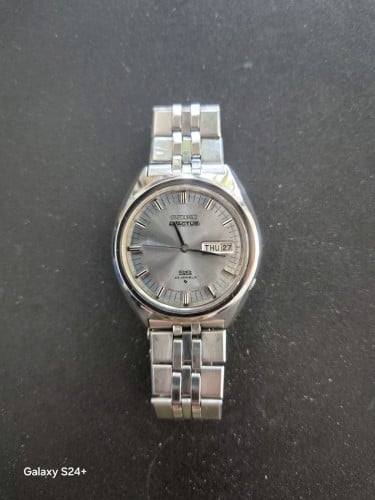 លក់នាឡិកា