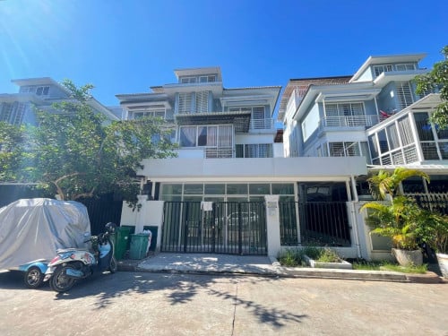 ផ្ទះលក់ ឬជួលបន្ទាន់