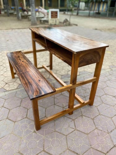 តុសិស្ស