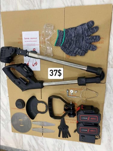 ម៉ូទ័រកាត់ស្មៅប្រើថ្មរ