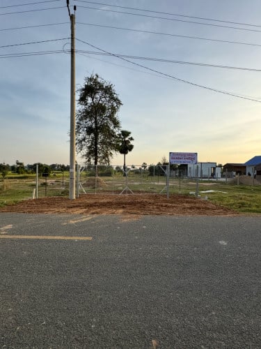 ដីលក់បន្ទាន់ 10*40m