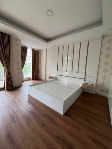 ផ្ទះវីឡាកូនកាត់ ក្នុងបុរីអ័រគីដេ 2004 លក់បន្ទាន់ខ្លាំង