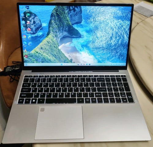 លក់ប្រញាប់ធូរថ្លៃផលិត202409នៅស្អាត99%ដូចថ្មីអ៊ុត1ជុំ ការងារofficeកូនរៀន