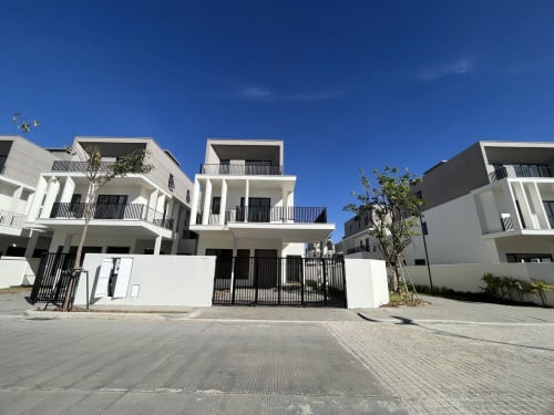 #Forrent ✅ផ្ទះវីឡាកែង សម្រាប់ជួល នៅ បុរីចន្ទគីរី  ក្បែរផ្សារទំនើប K-Mall 2