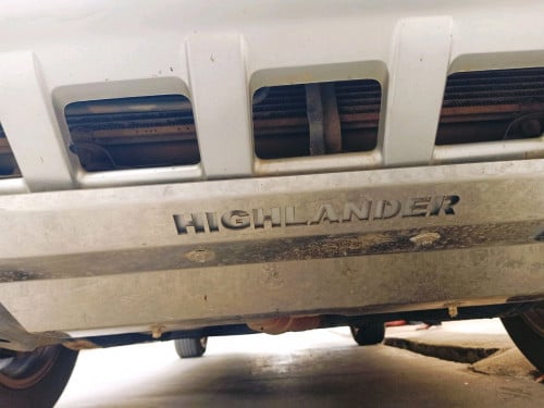 ត្រូវការទិញបាឡាំងដាស់ Higlander