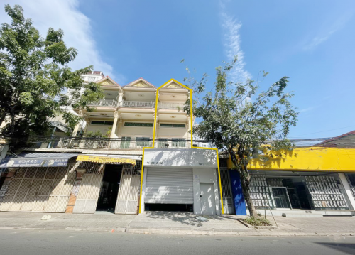 ផ្ទះសម្រាប់ជួល | House for Rent