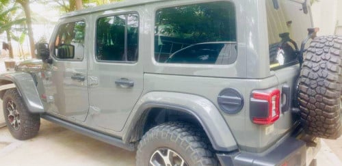 រថយន្តសម្រាប់ជួល Jeep Wrangler Rubicon 2021