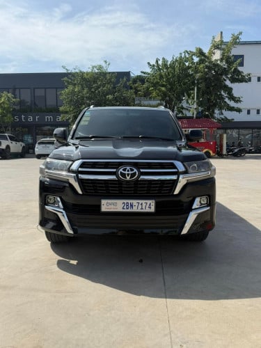 លក់Toyota Land Cruiser GXR V6 (អារ៉ាប់)- Year: 2008 ឡើង 2021 (សាំង)
