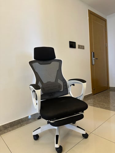 Gaming Chair (2nd hand)