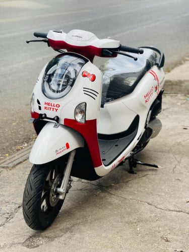 Honda Scoopy New from Indonesia full tax full smart key