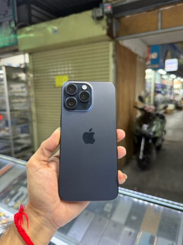 Iphone15pro max 256G ZA sim2 ម៉ាសុីនសានុំស្រុីន 100% ស្ទើរតួរតិចៗ ថ្ម89% កញ្ចក់ស្អាត