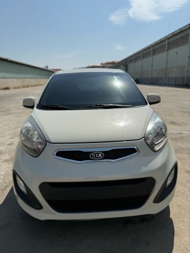 Kia morning 2013 full smart key ទឹកដោះគោ ធានាឡានស្អាតអត់បុកប៉ះ
