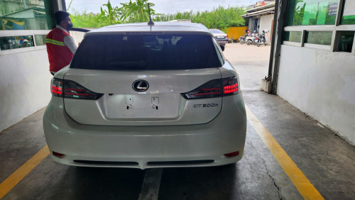Lexus CT200h year2012 Original F-sport (black edition) For rent in price 750$/month (can talk).