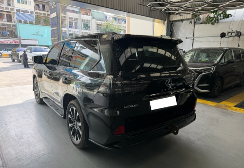 Lexus LX570 2021 Kuru