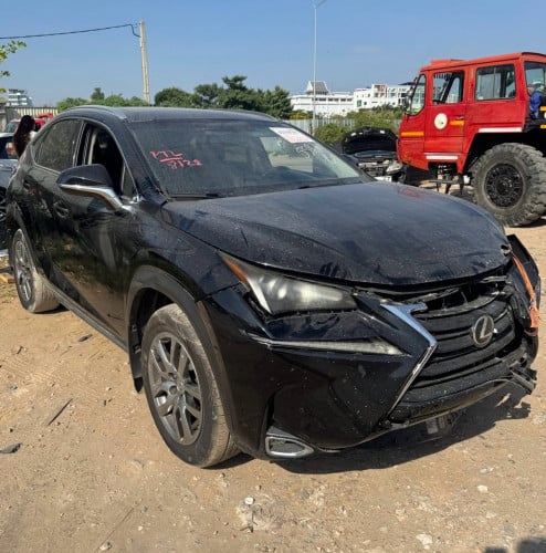 Lexus NX200t 2015 ប៉ុង2 ប៊ូតុង4