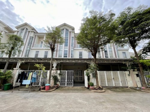 Link A for rent at Borey Chip Mong Land Sensok Aeon2