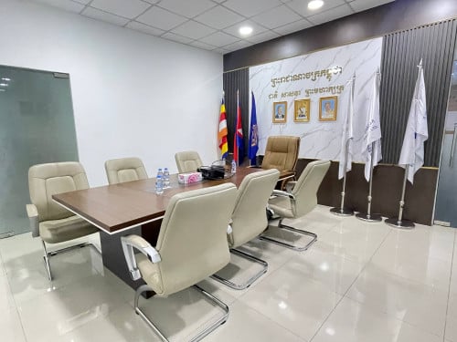 Office Space for rent​: Start from $160 with size 20m2 - 400m2 ONLY $8.5/m2, FREE Management FEE