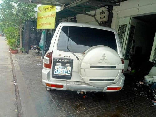 Pajero 01 មាសូតសុីន 3.2 L