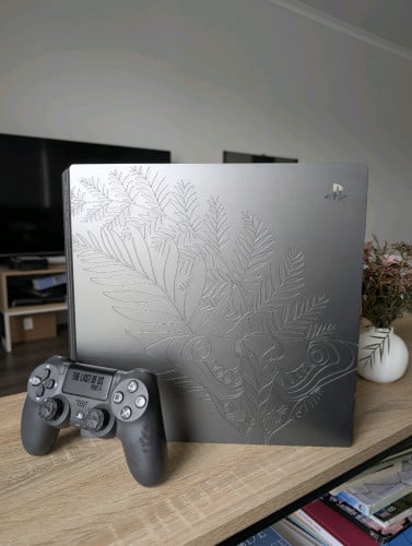 PS4 Pro JB 1TB (The Last​ of Us Part 2 Limited Edition)