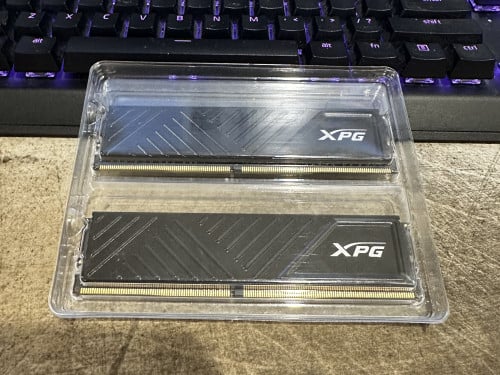 RAM Gaming XPG DDR4 D35 8Gx2 3200MHZ D35 ធានាថាថ្មីមិនធ្លាប់ប្រើ(Original)