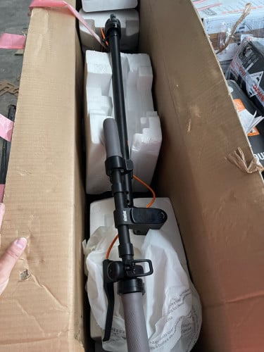 Scooter Ninebot F2 new 99% USA