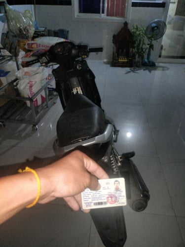 Smash v 012ផ្លាកលេខកាតគ្រីម៉ាសុីនតាន់ភ្លើងគ្រប់ស្រួលជិះ លក់330$ ភ្នំពេញ 