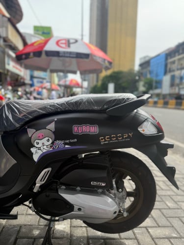 ម៉ូតួថ្មីពណ៍ខ្មៅស្អាត