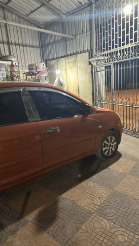 ឡានស្អាតអត់បុកប៉ះ