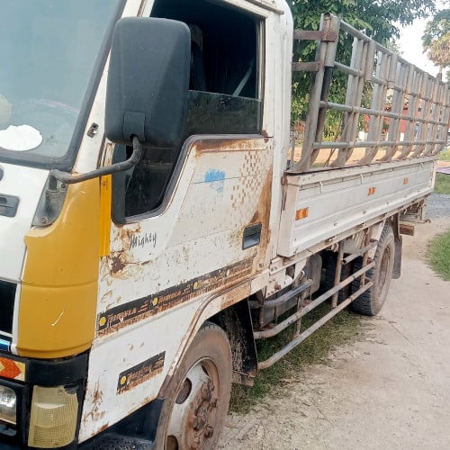 ឡានលក់ប្រភេទបានស្អាត