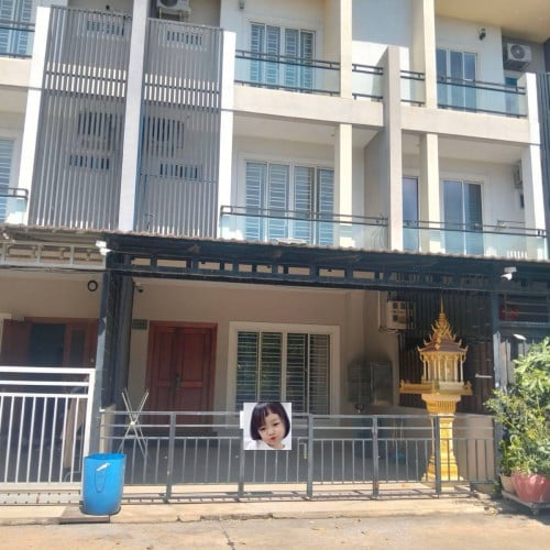 #ផ្ទះជួលផ្សារដីហុយ និងឈូកមាស ក្នុងបុរីហាយលែន