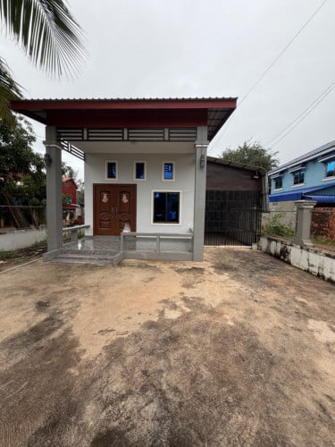 ផ្ទះ​សំរាប់​លក់